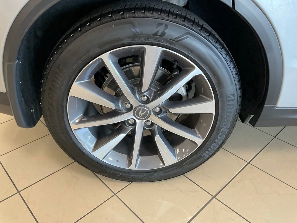 Certified 2025 Acura MDX w/ Technology Package AWD/4WD image 8