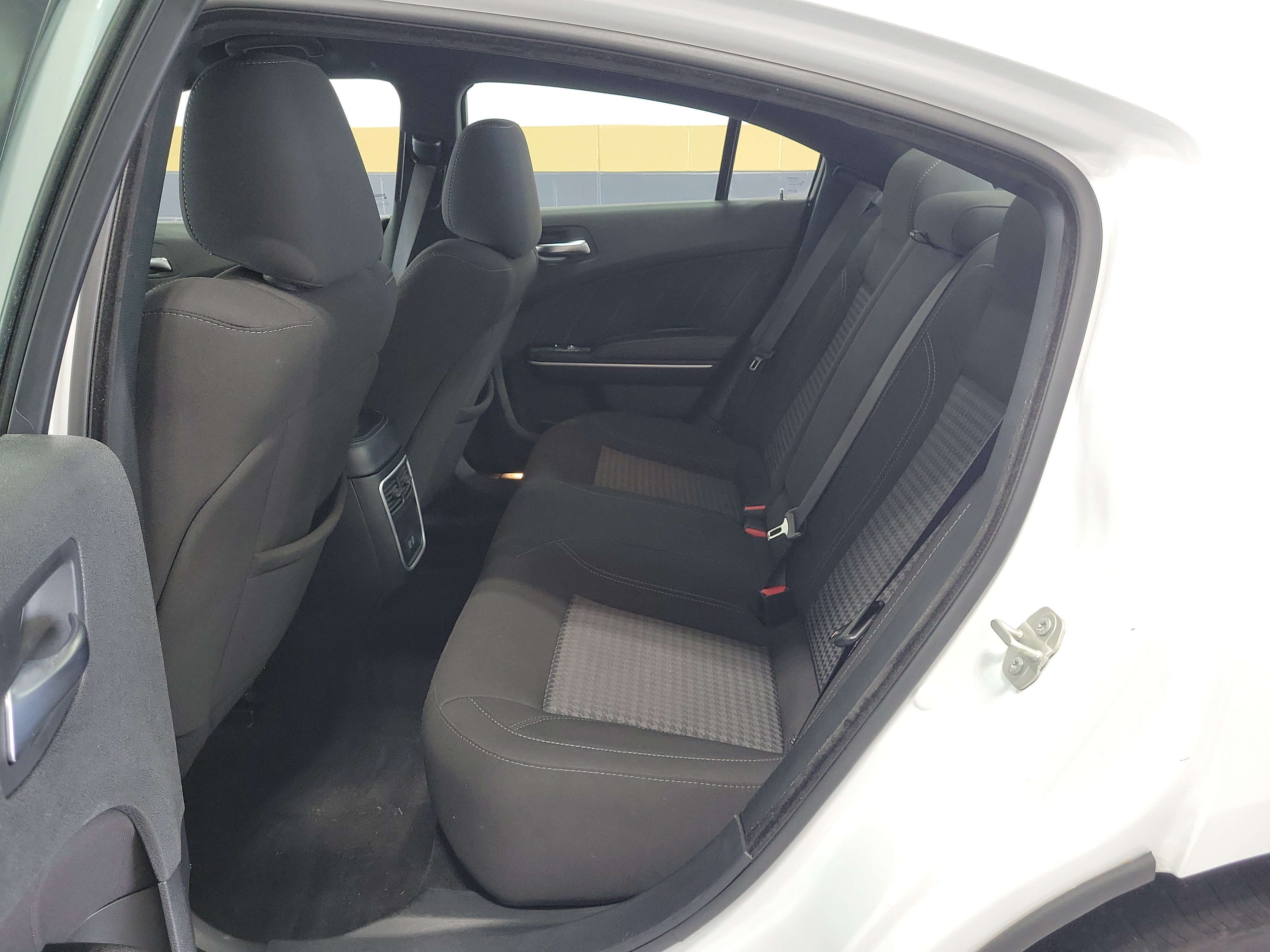 Used 2023 Dodge Charger SXT RWD image 11