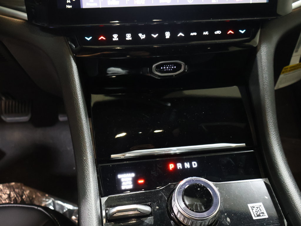New 2027 Jeep Grand Cherokee Limited AWD/4WD image 21