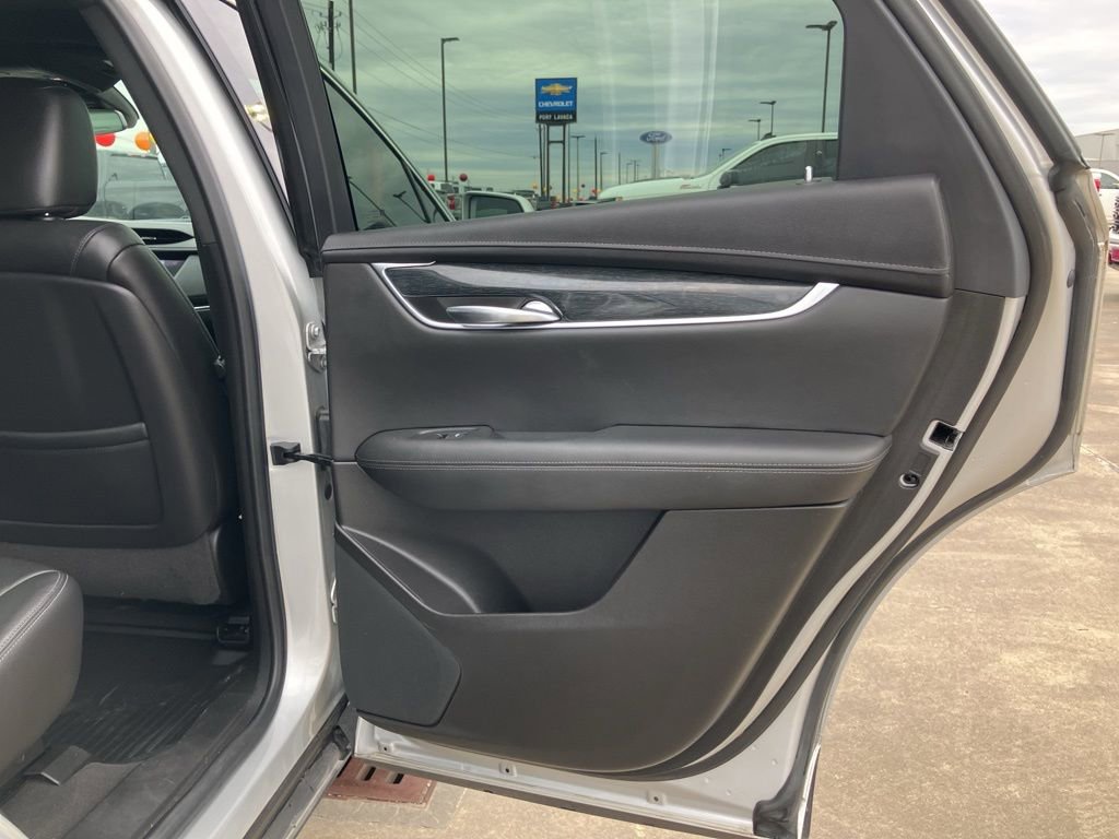 Used 2020 Cadillac XT5 Premium Luxury w/ LPO, Floor Liner Package image 15