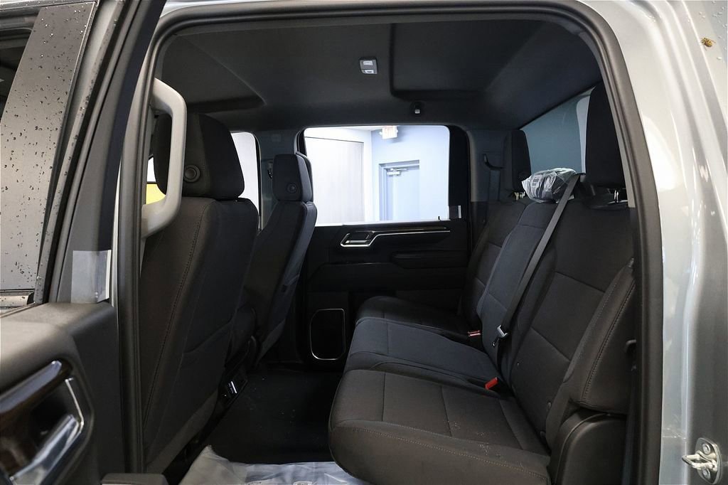 New 2026 Chevrolet Silverado 2500 LT w/ Snow Plow Prep/Camper Package AWD/4WD image 10