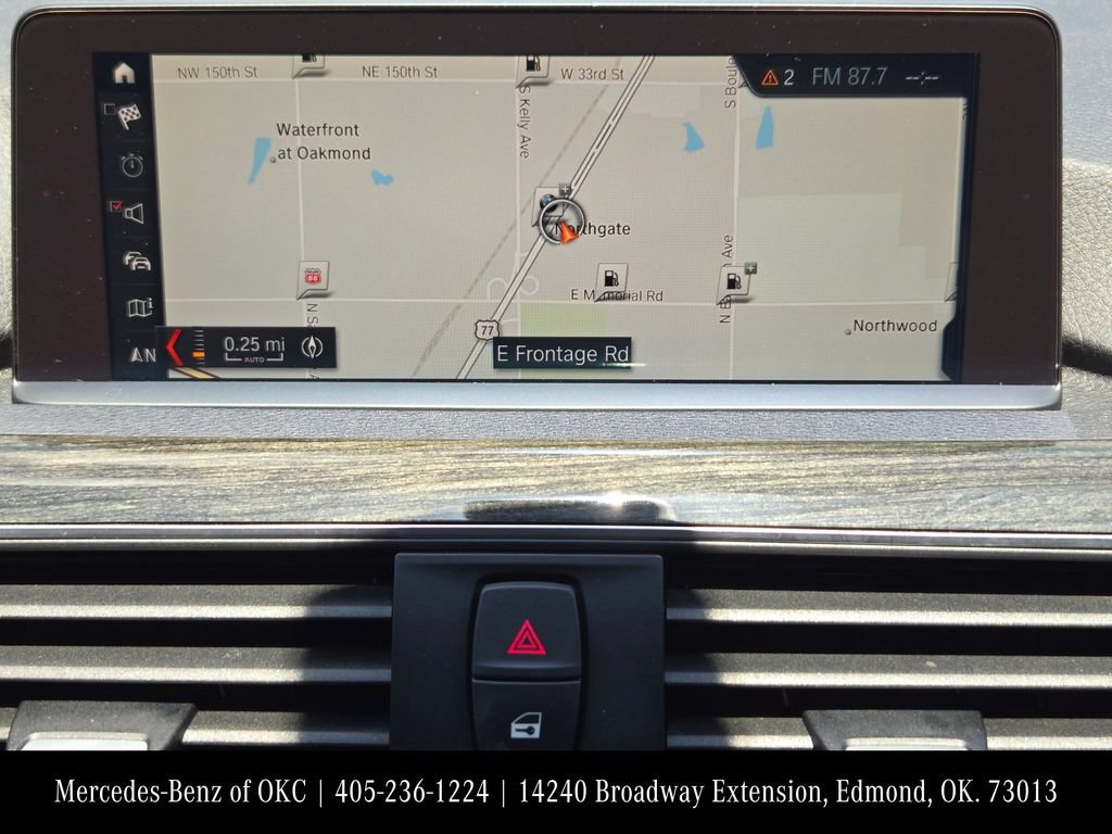 Used 2018 BMW 320i Sedan RWD image 13