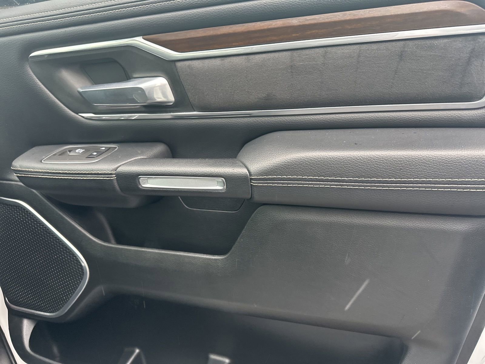 Used 2021 RAM 1500 Laramie image 36