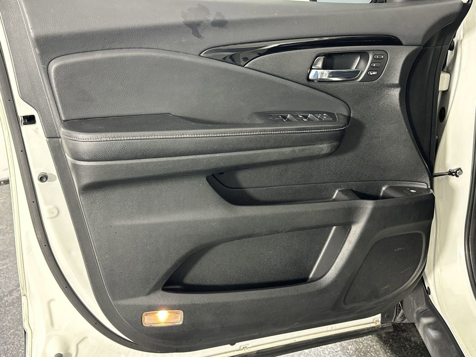 Used 2019 Honda Ridgeline RTL-E image 33