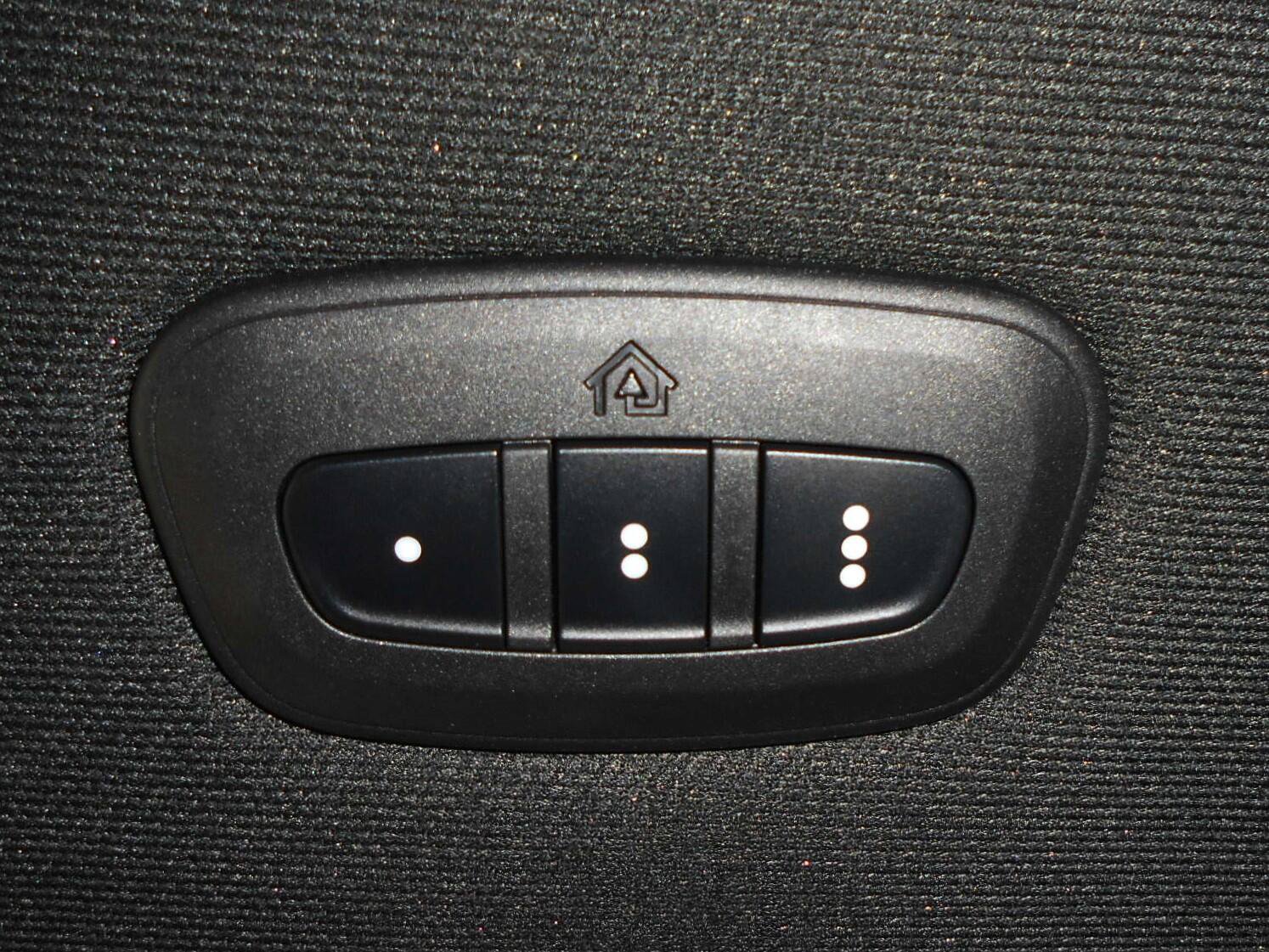 Used 2022 RAM 3500 Limited AWD/4WD image 22