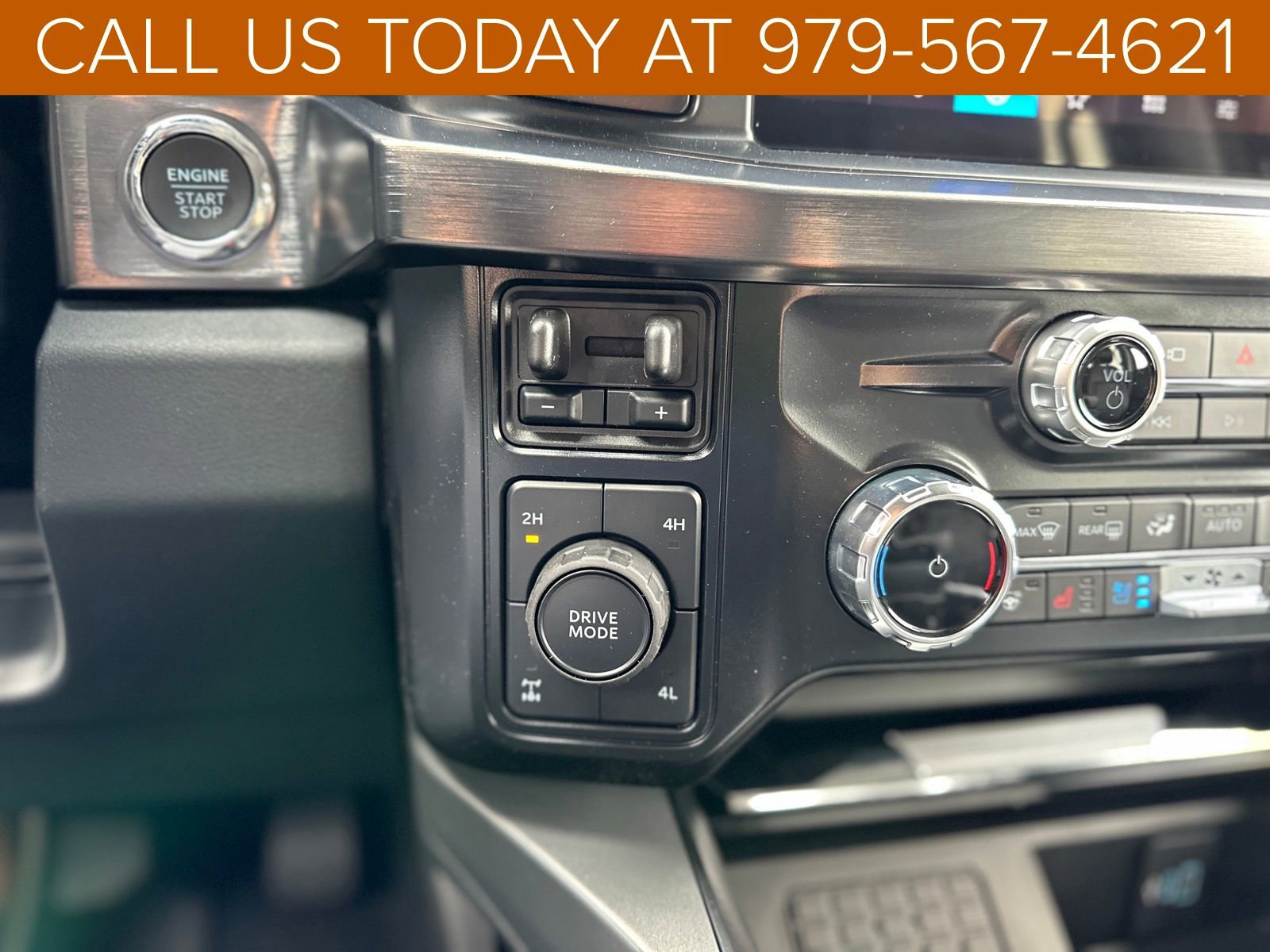 New 2025 Ford F250 Lariat w/ Lariat Ultimate Package image 45