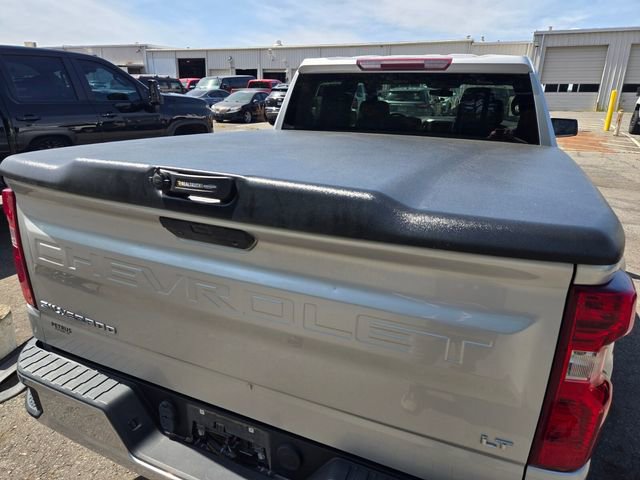 Used 2022 Chevrolet Silverado 1500 LT image 7