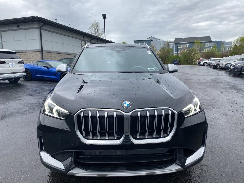 Used 2023 BMW X1 xDrive28i w/ Convenience Package AWD/4WD image 2