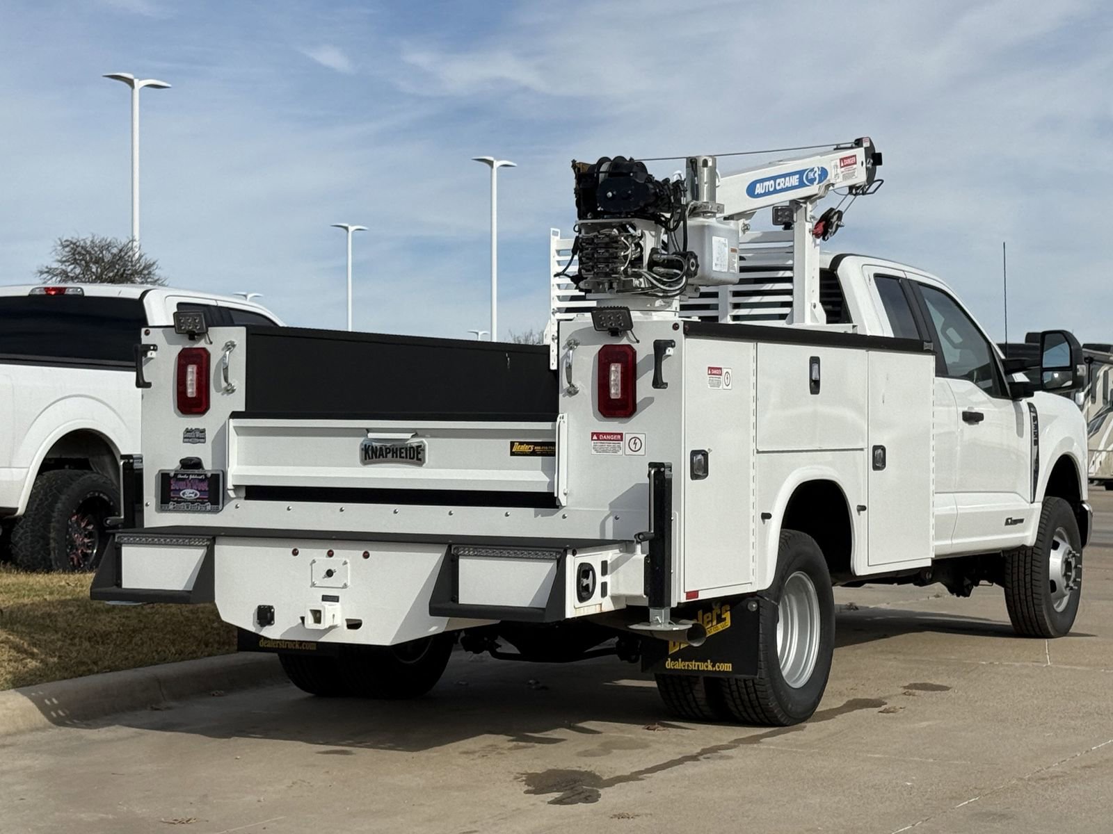 New 2025 Ford F350 XL w/ XL Chrome Package image 4