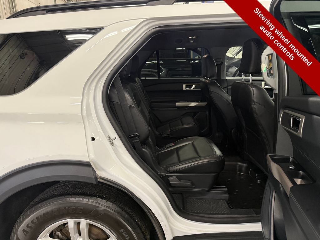 Used 2023 Ford Explorer XLT w/ Equipment Group 202A AWD/4WD image 39