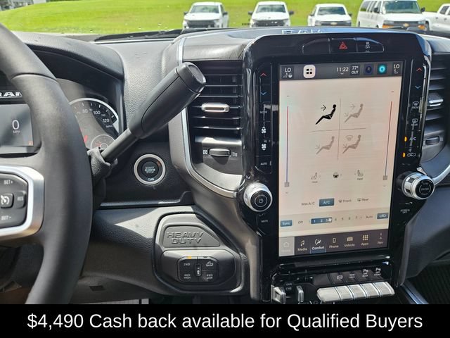 New 2026 RAM 2500 Big Horn AWD/4WD image 17