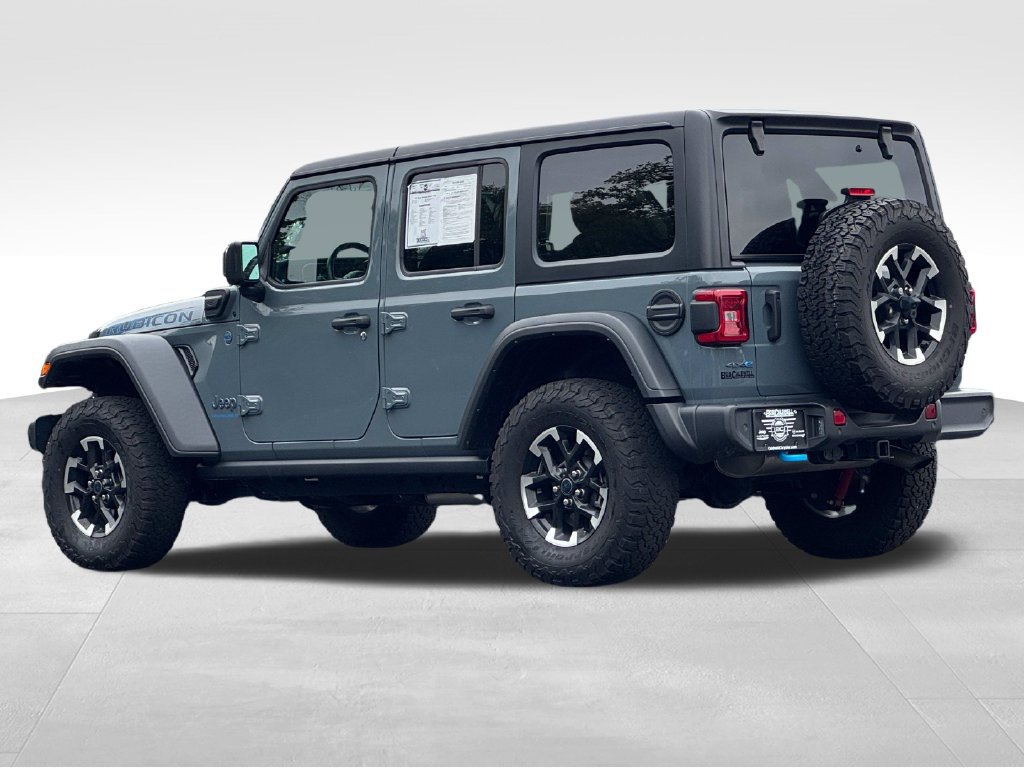 Used 2024 Jeep Wrangler Unlimited Rubicon 4xe AWD/4WD image 5