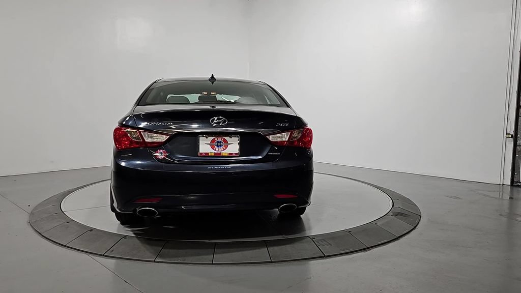 Used 2013 Hyundai Sonata Limited FWD image 4