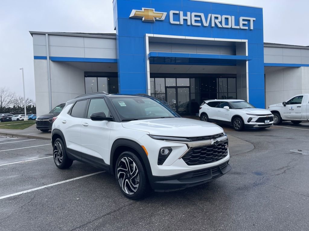 Certified 2026 Chevrolet TrailBlazer RS w/ Convenience Package image 1