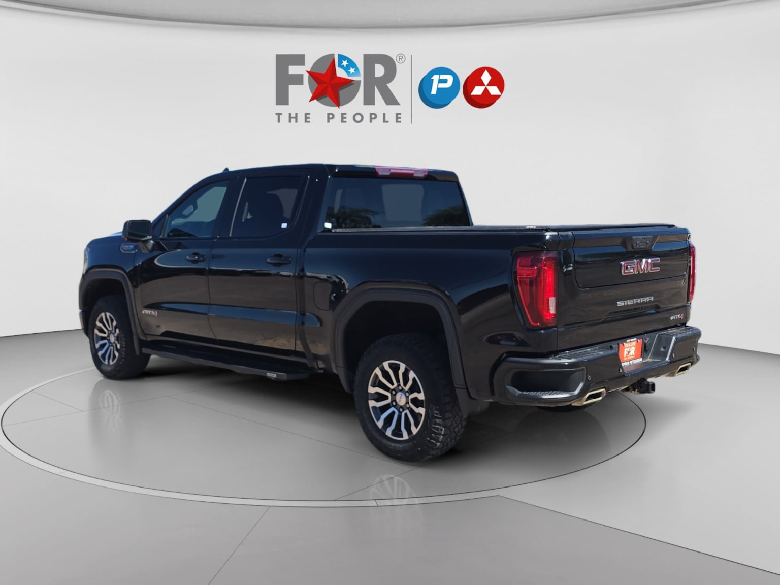 Used 2023 GMC Sierra 1500 AT4 AWD/4WD image 4