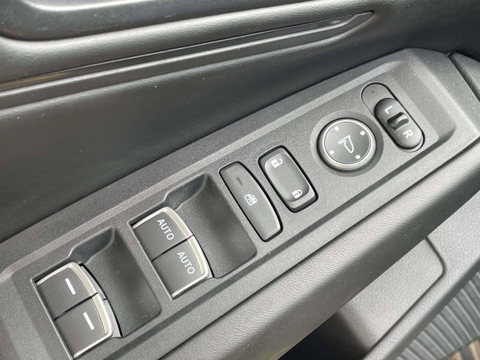 Certified 2023 Honda Accord EX image 13