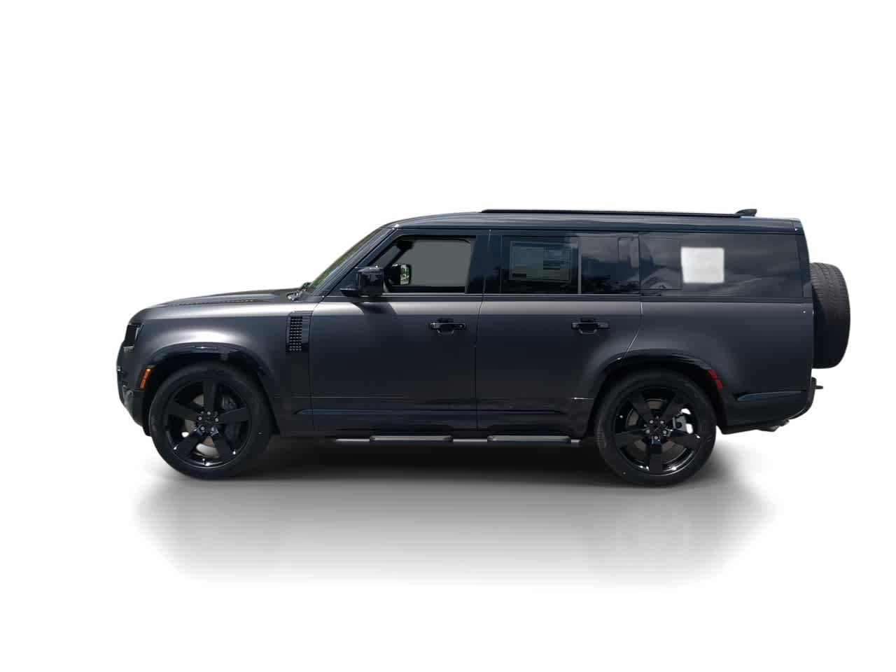 New 2026 Land Rover Defender 130 X-Dynamic SE image 5