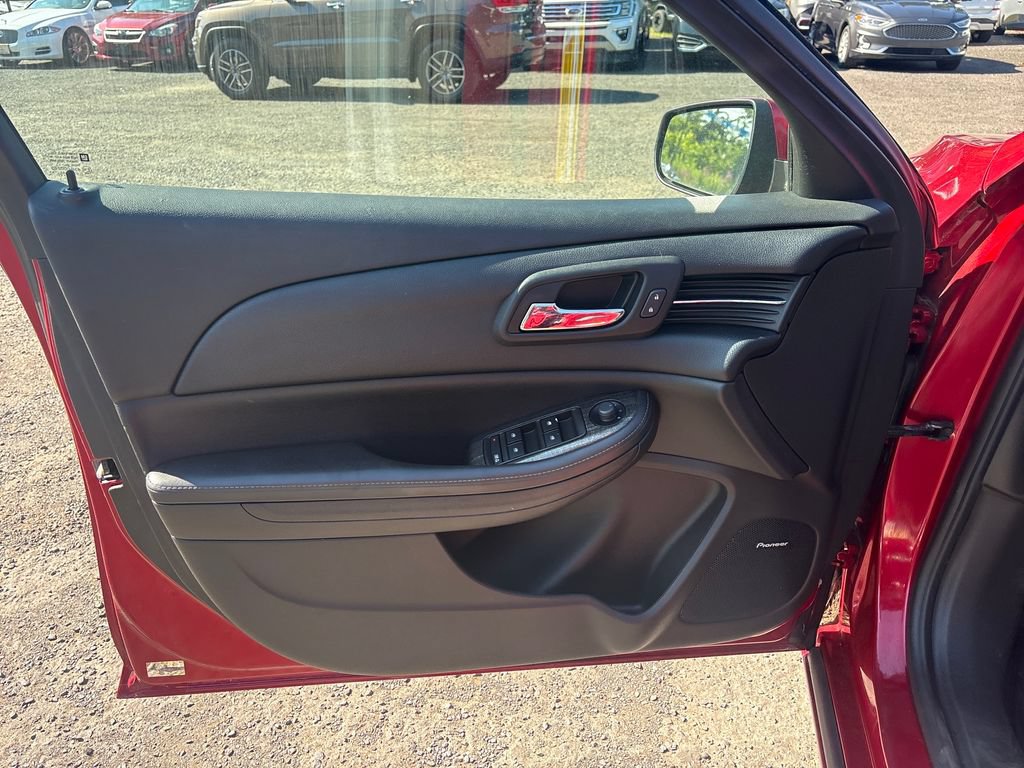 Used 2014 Chevrolet Malibu LT FWD image 10