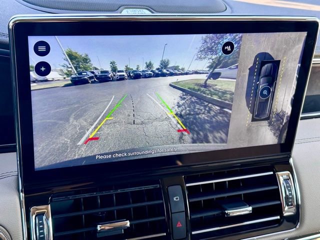 Used 2024 Lincoln Navigator L Reserve image 21