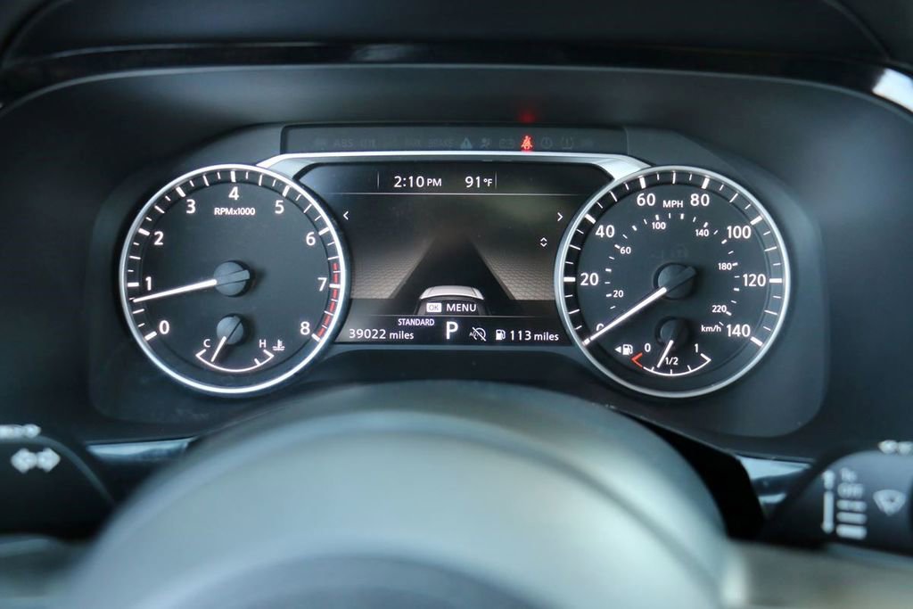 Used 2025 Nissan Pathfinder SV FWD image 12
