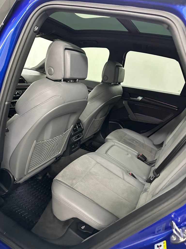 Used 2022 Audi SQ5 Prestige w/ Prestige Package AWD/4WD image 28