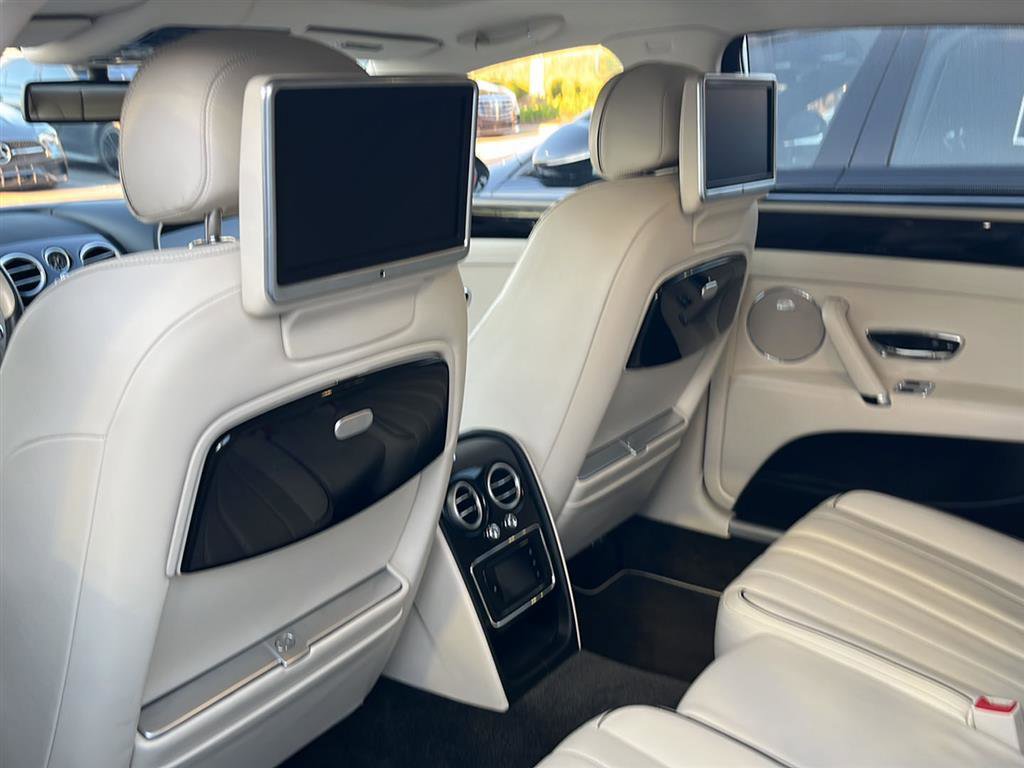 Used 2015 Bentley Flying Spur V8 AWD/4WD image 9