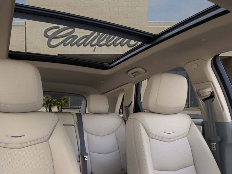 New 2025 Cadillac XT5 Premium Luxury w/ LPO, Floor Liner Package FWD image 24