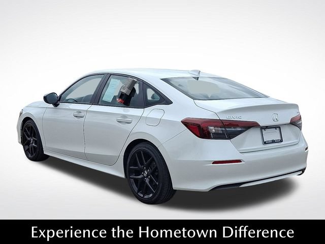 Used 2025 Honda Civic Sport image 4