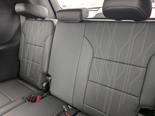 New 2026 Buick Enclave Avenir w/ Super Cruise Package FWD image 17