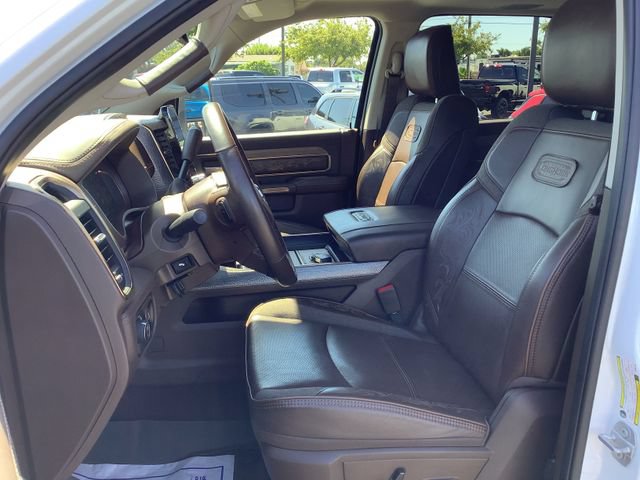 Used 2025 RAM 2500 Limited AWD/4WD image 8