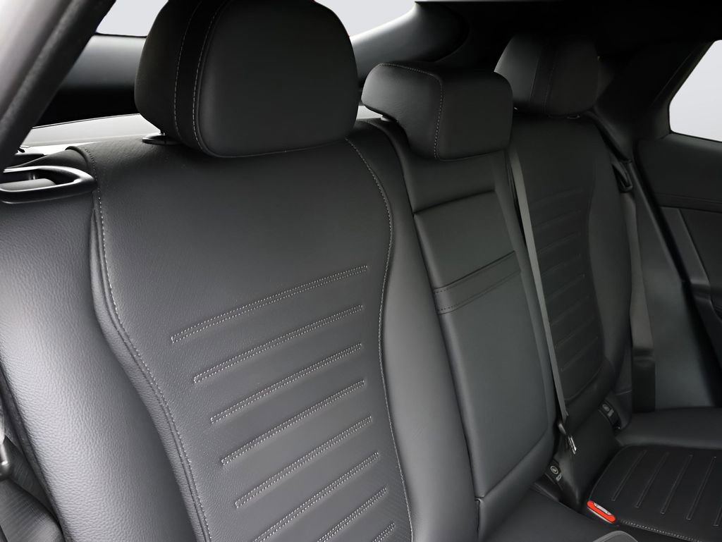 Certified 2025 Mercedes-Benz GLC 300 4MATIC image 15