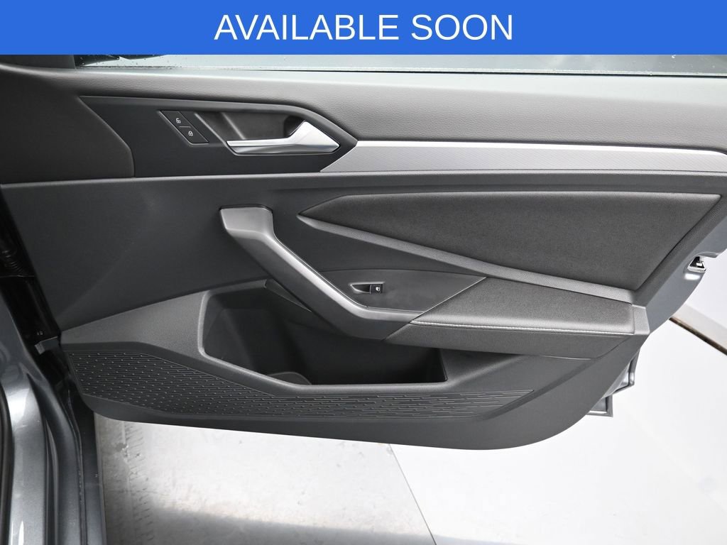 Used 2024 Volkswagen Jetta S image 32