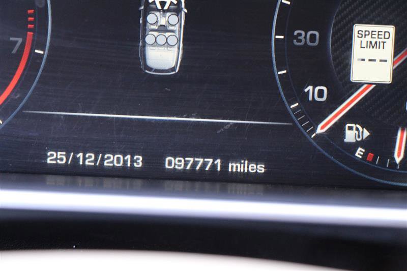 Used 2015 Land Rover Range Rover Autobiography image 28