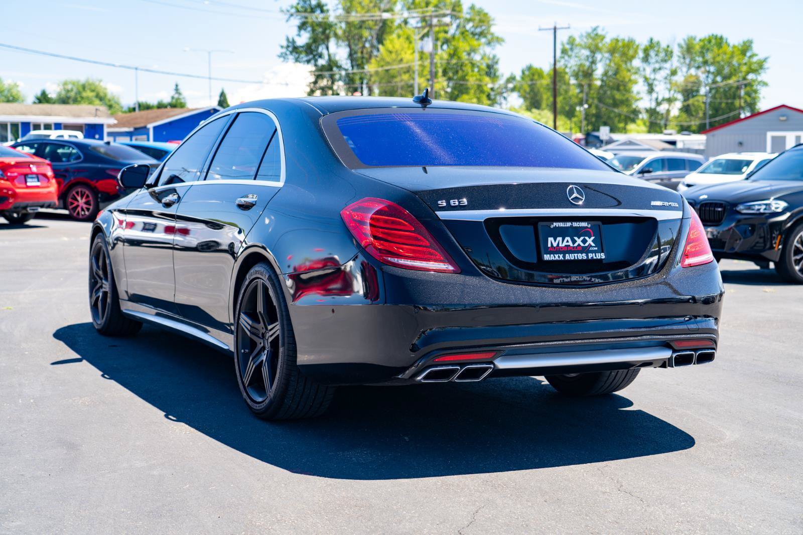Used 2016 Mercedes-Benz S 63 AMG 4MATIC Sedan w/ Driver Assistance Package image 12