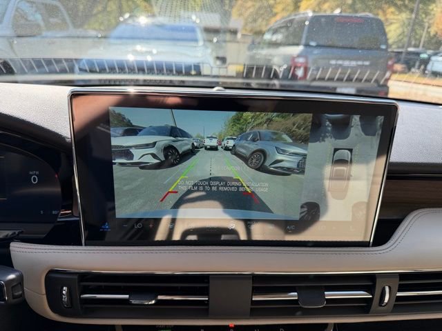 New 2026 Lincoln Corsair Reserve image 17