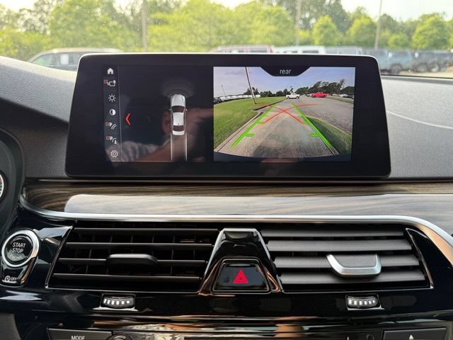 Used 2018 BMW 540i RWD image 19