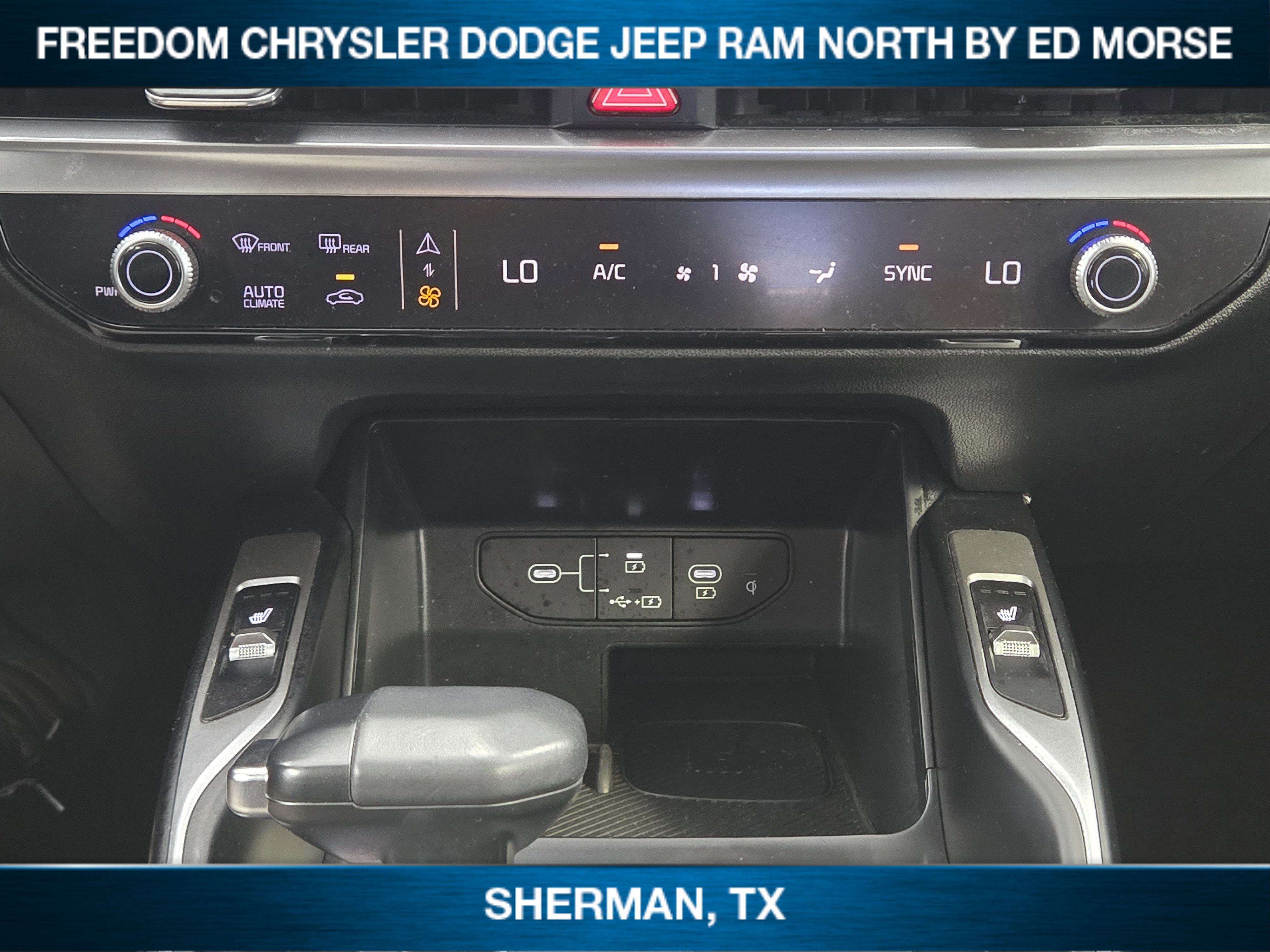 Used 2024 Kia Sorento S image 13