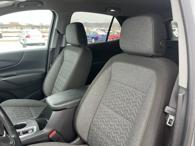 Used 2024 Chevrolet Equinox LT image 16