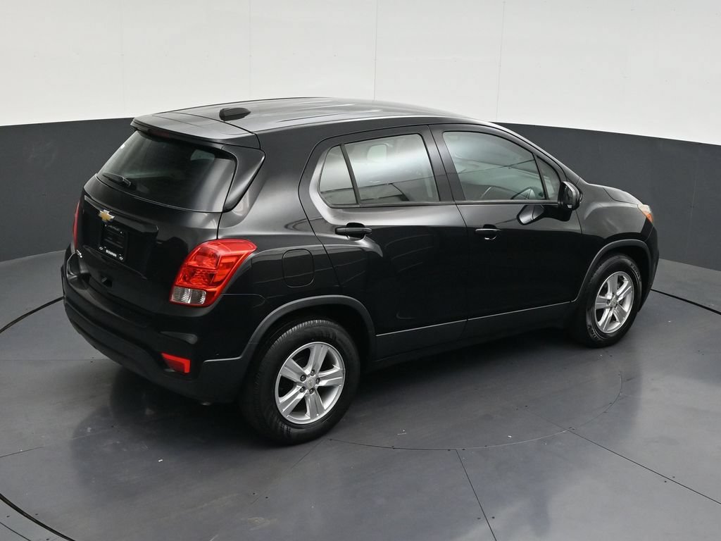 Used 2021 Chevrolet Trax LS FWD image 24