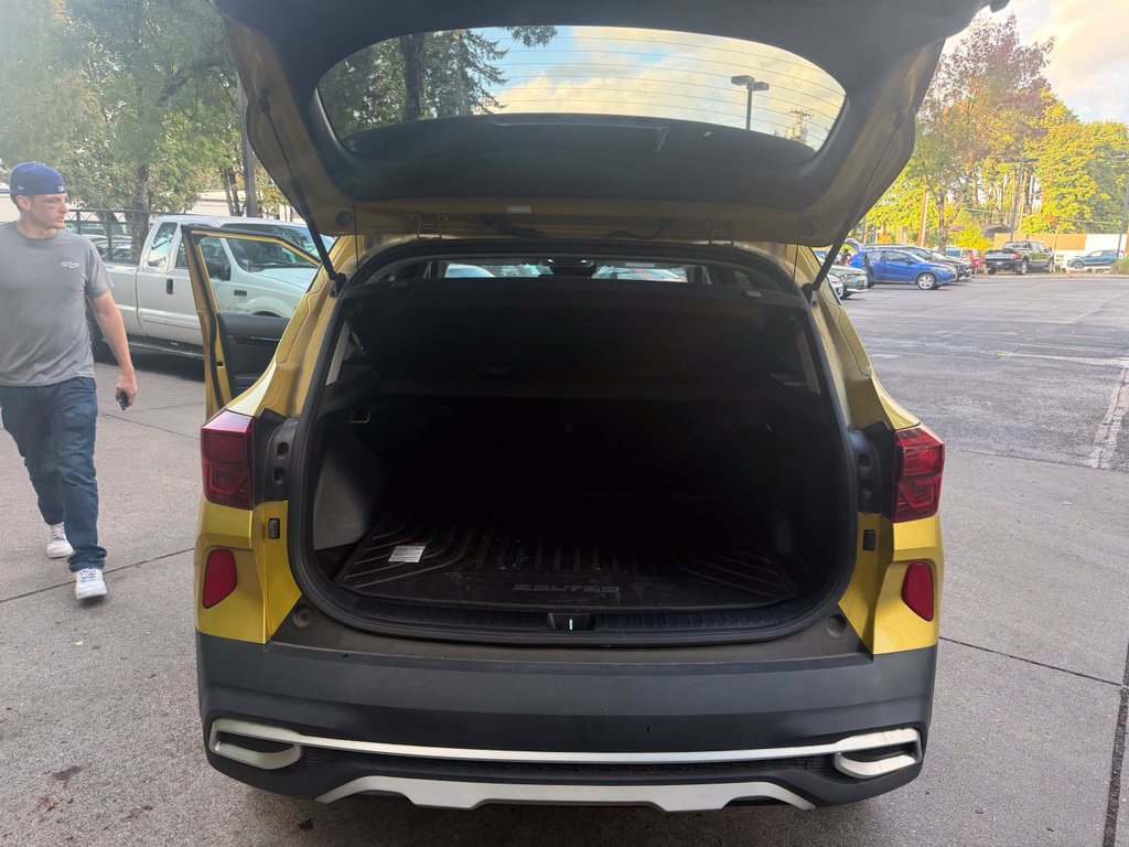 Used 2021 Kia Seltos SX AWD/4WD image 19