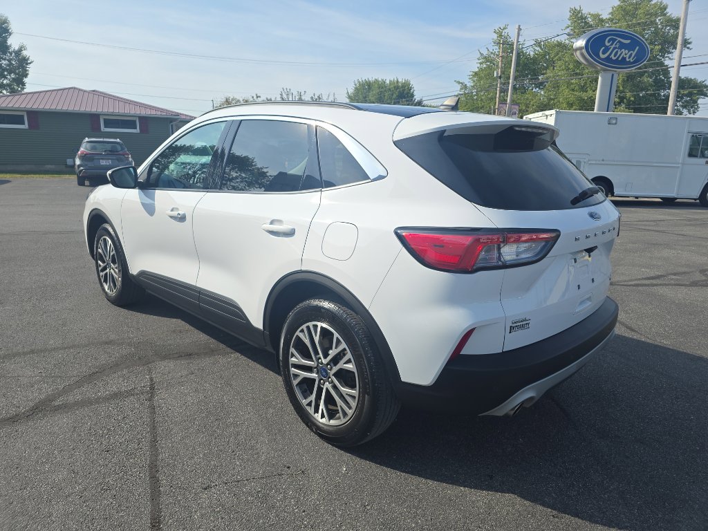 Used 2022 Ford Escape SEL image 7