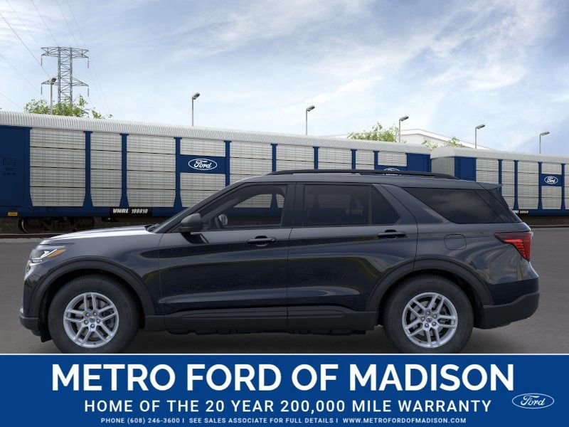 New 2026 Ford Explorer Active image 4