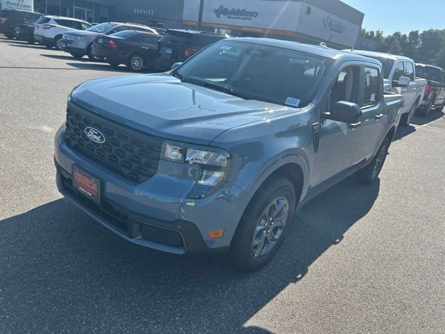 New 2026 Ford Maverick XLT w/ Equipment Group 301A AWD/4WD image 3