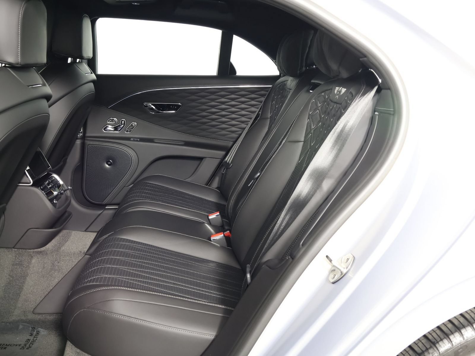 Certified 2020 Bentley Flying Spur W12 AWD/4WD image 25
