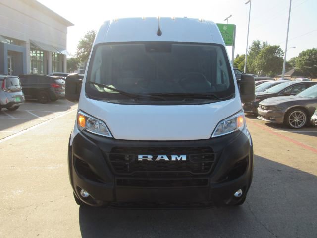 Used 2025 RAM ProMaster 2500 w/ Convenience Group image 2
