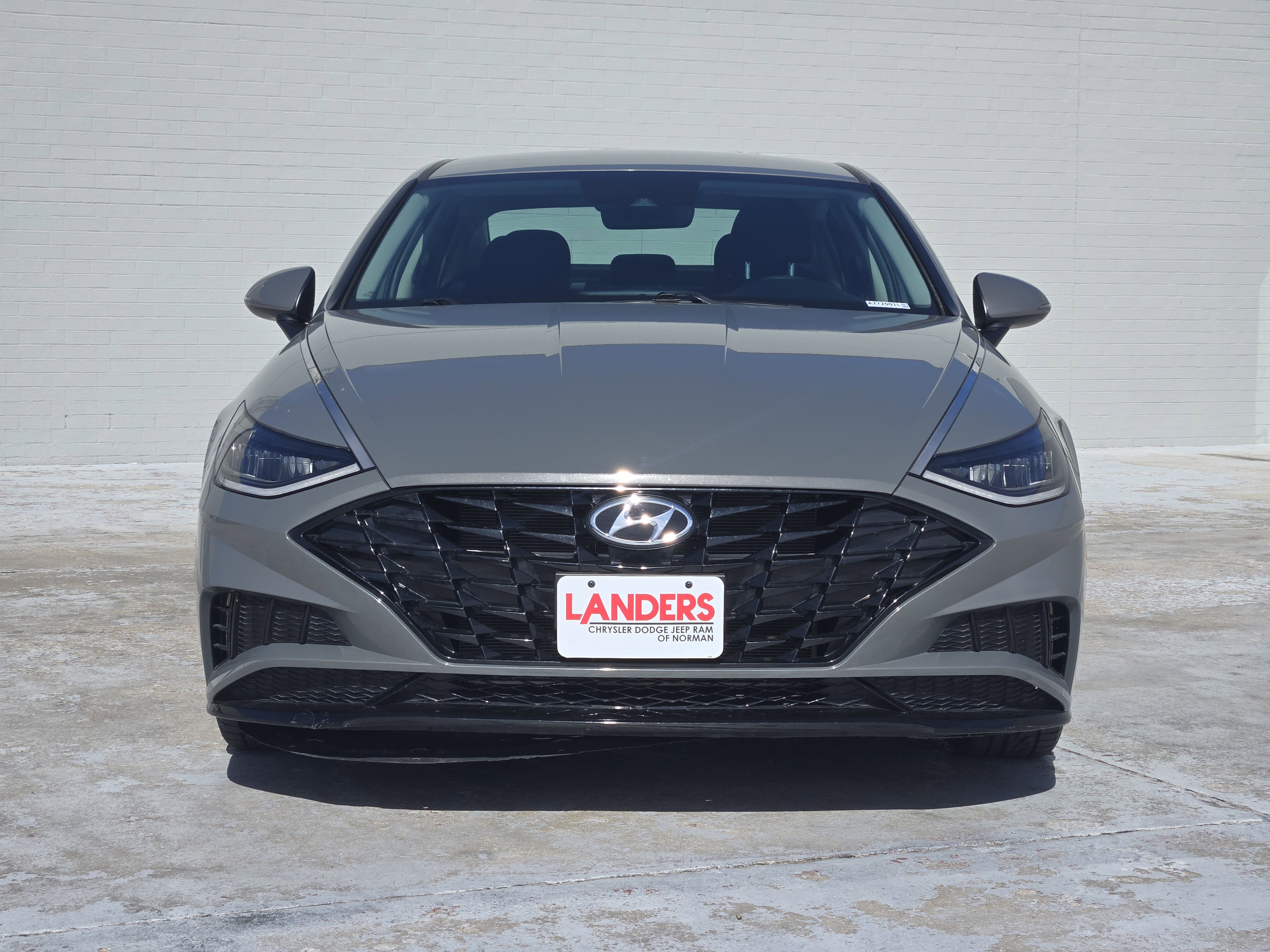 Used 2023 Hyundai Sonata SEL image 3