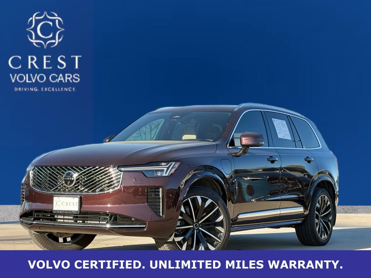 Certified 2025 Volvo XC90 T8 Ultra w/ Lounge Package
