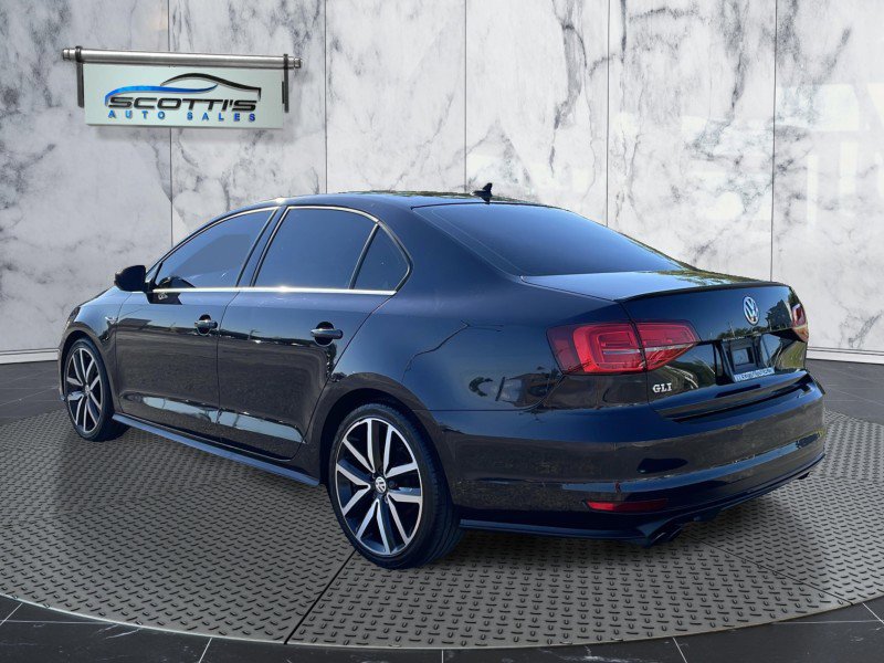 Used 2018 Volkswagen Jetta GLI image 6