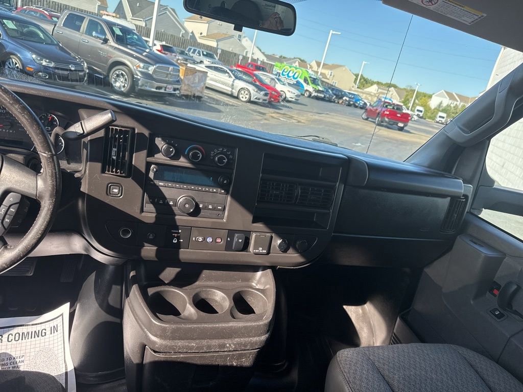 Used 2022 Chevrolet Express 3500 w/ Power Convenience Package image 13