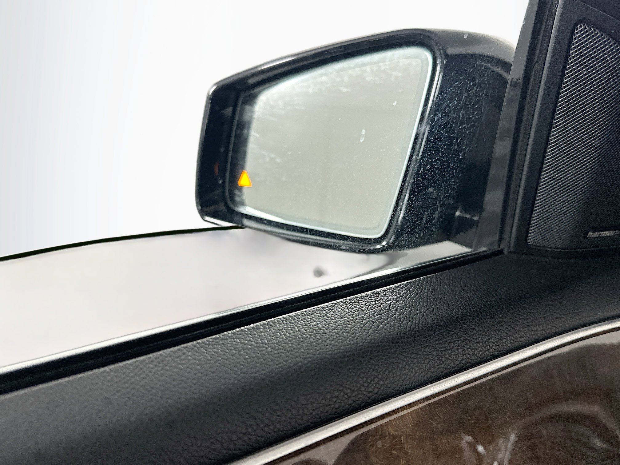 Used 2014 Mercedes-Benz E 350 Sedan image 16